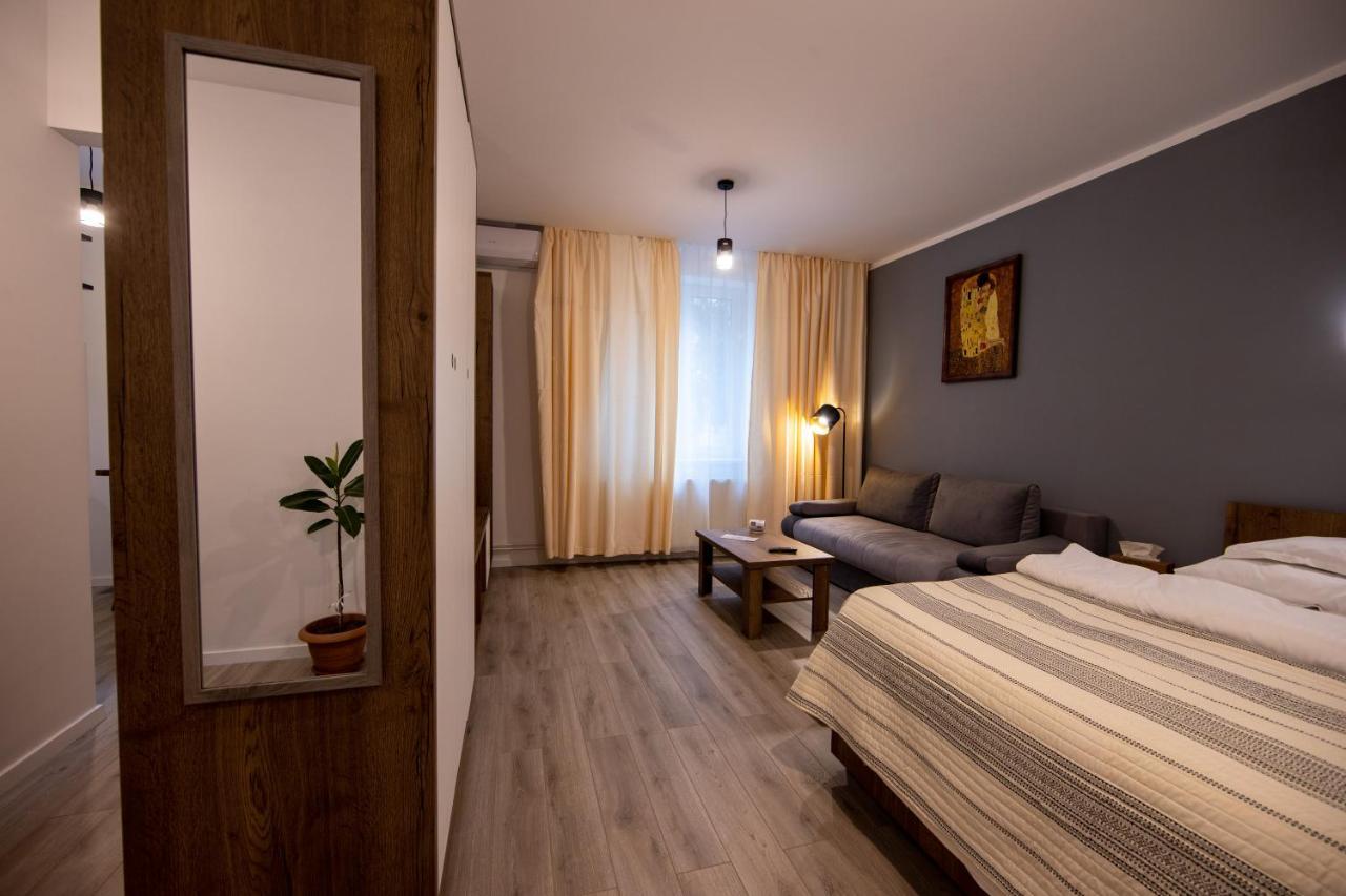 Central Place Apartment Timisoara 2 Εξωτερικό φωτογραφία
